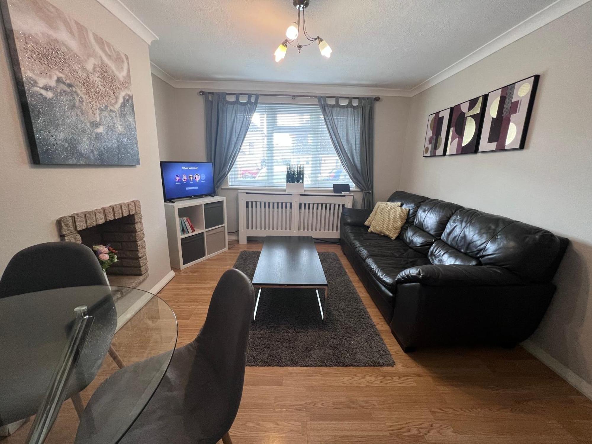 Croydon Apartment With Parking Лондон Екстер'єр фото